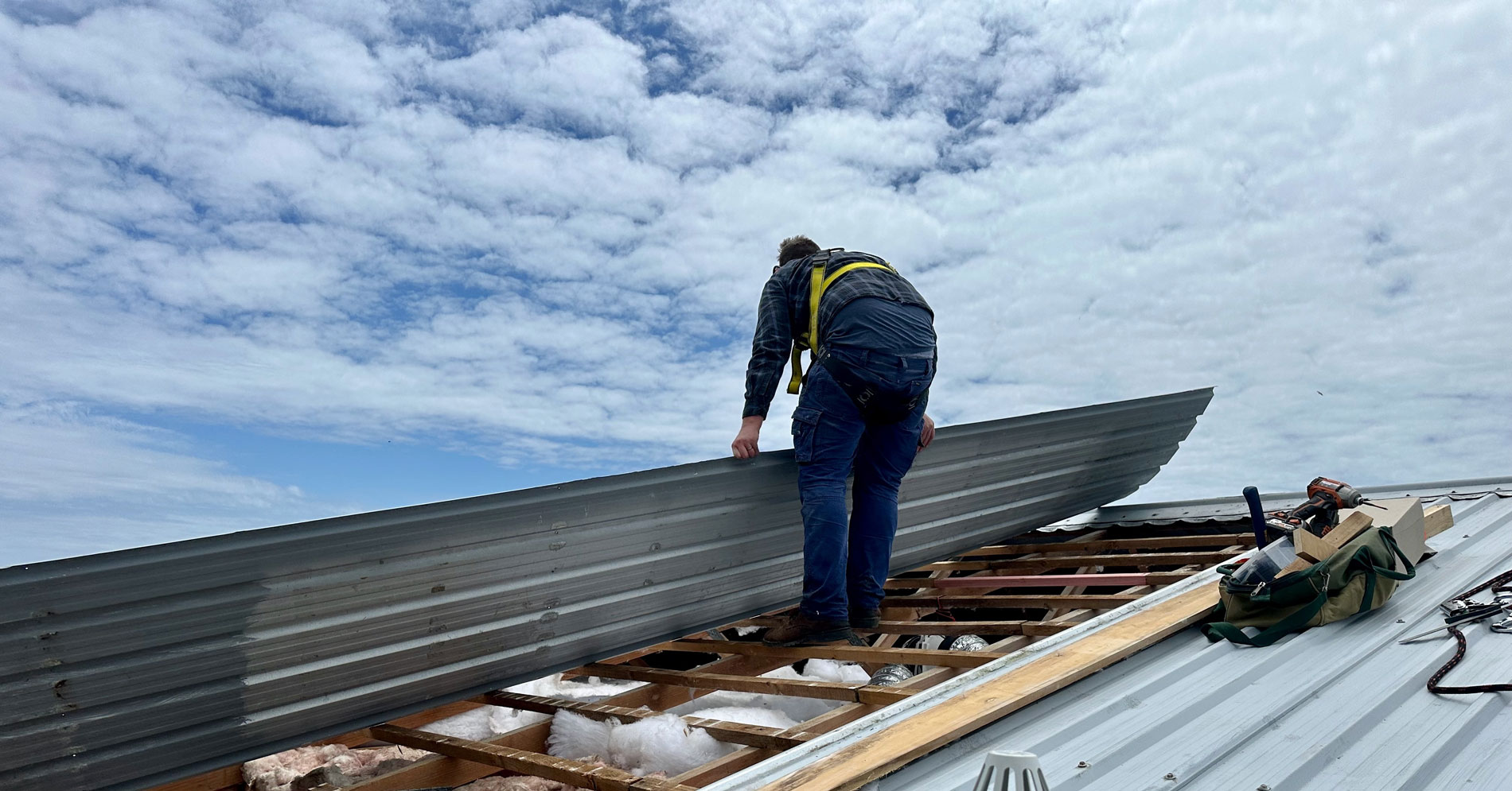 What To Expect During A Roof Replacement