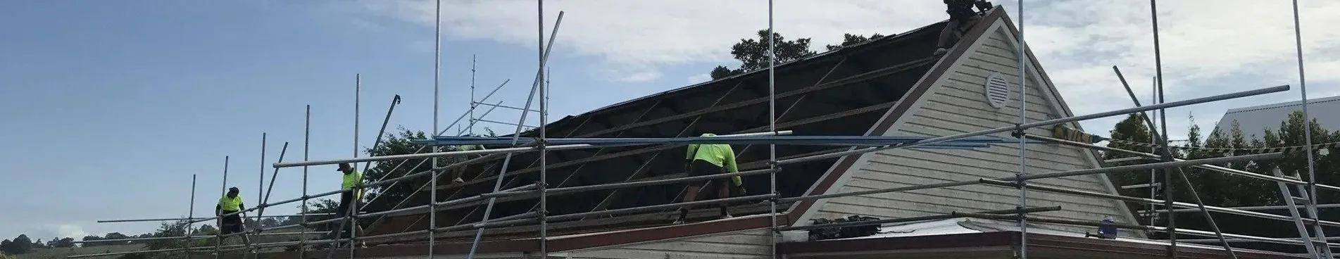 When Do I Need Roofing Services in Ballina?
